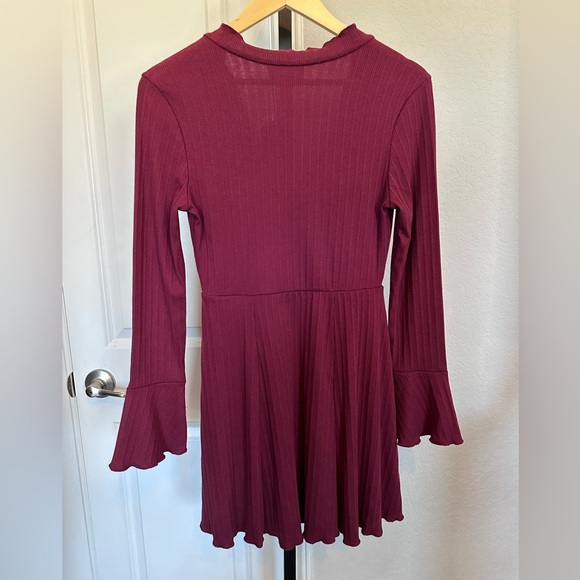 Loveriche Midi Dress Women's Small Wine Boho Holiday Christmas  NWT Long sleeve - Picture 2 of 8